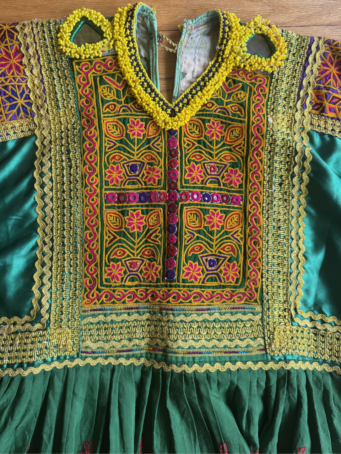 Kaleidoscope Queen Antique Dress